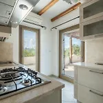 Piscina Privata- Luxury 100m Dalla *