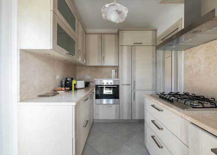 Villa Piscina Privata- Luxury 100m Dalla