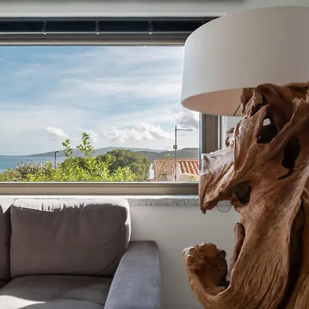 Piscina Privata- Luxury 100m Dalla *