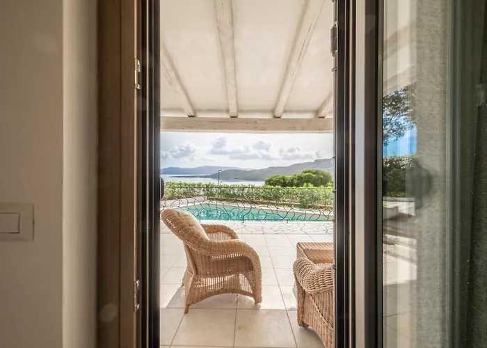 Piscina Privata- Luxury 100m Dalla Villa Palau